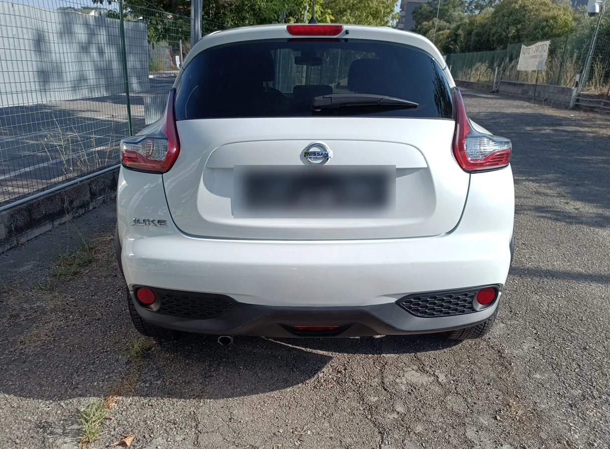 Nissan Juke 1.2 benzina 2017 usata FILAUTO Vasto - vista posteriore